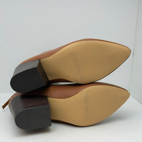 ✨Lulu's Brya Cognac Pointed-Toe Ankle Bootie - Picture 6 of 6